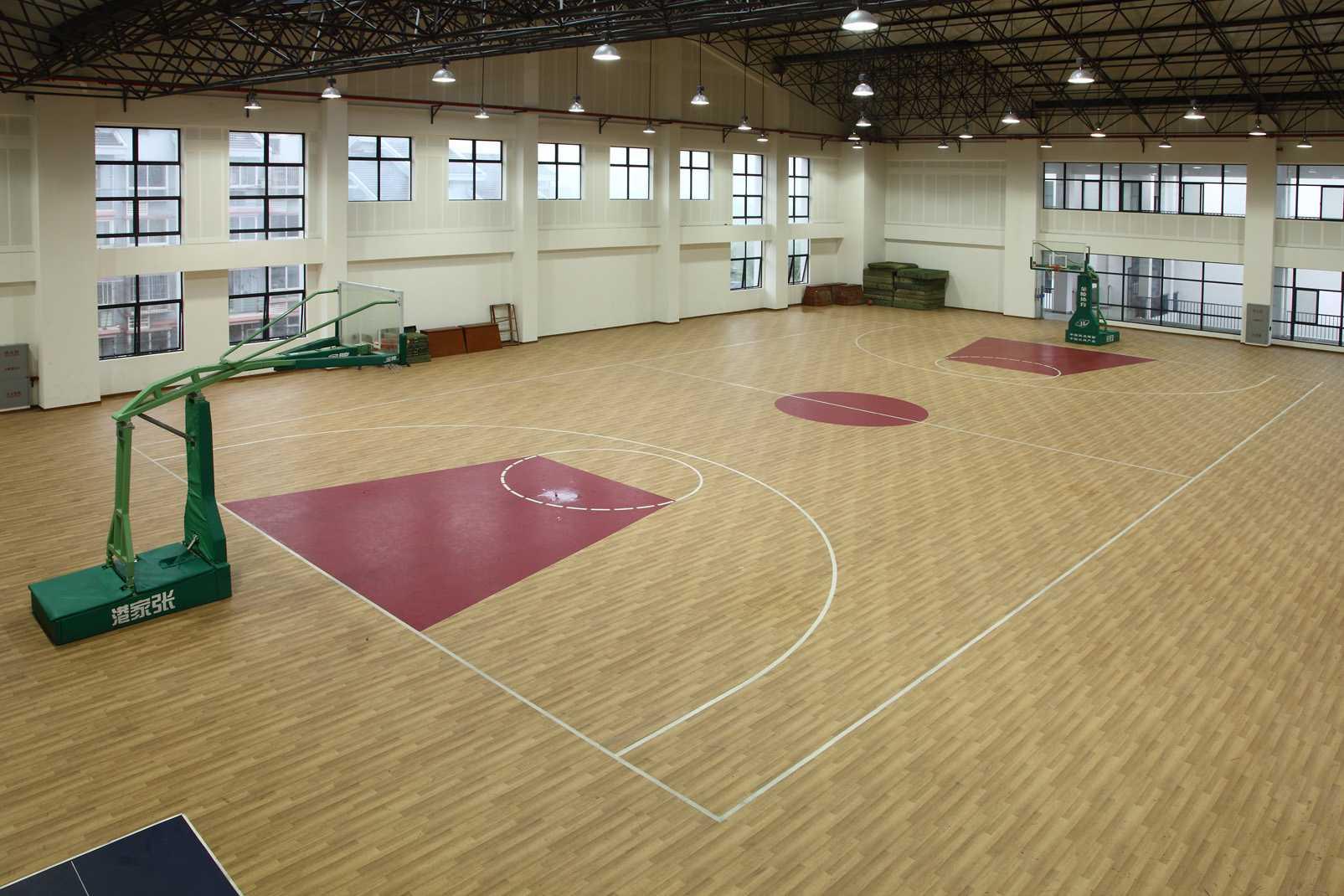如何装修室内篮球场呢室内篮球场造价预算多少钱呢原来如此